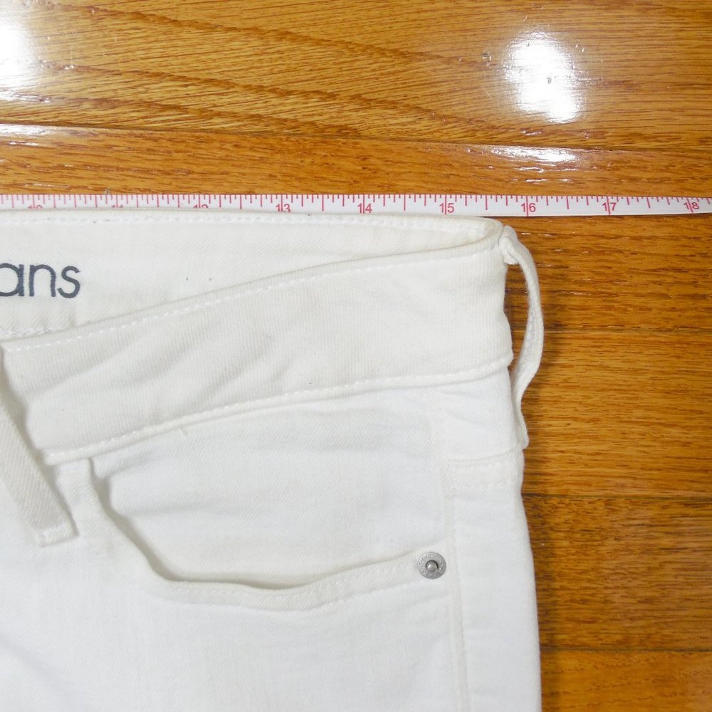 CALVIN KLEIN Size 10 White Capri Jeans Cropped Stretch 30 Waist 5 Pocket Basic - Picture 8 of 11